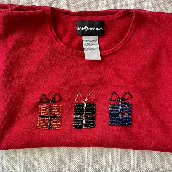 Sag Harbor Christmas Sweater - Picture 1 of 9
